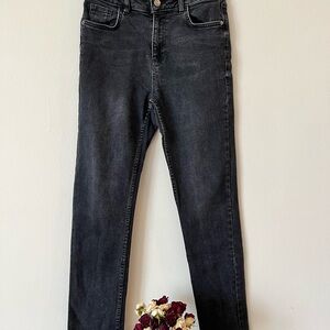 Black Straight Jeans. Fat Face UK Sway Slim. Size 10R. 98% cotton, 2% elastane